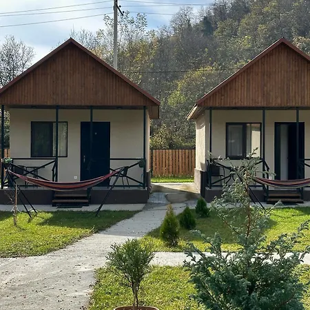 Flora Racha - Lovely Cottages Ambrolauri Exterior photo